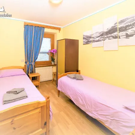 La Sorgente Iwan Apartment *